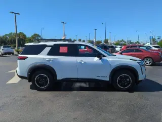 Nissan Pathfinder 2026 AWD Rock Creek 4dr SUV
