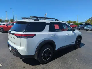 Nissan Pathfinder 2026 AWD Rock Creek 4dr SUV
