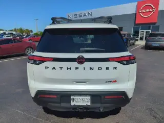 Nissan Pathfinder 2026 AWD Rock Creek 4dr SUV