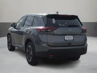 Nissan Rogue 2025 SV 4dr Crossover