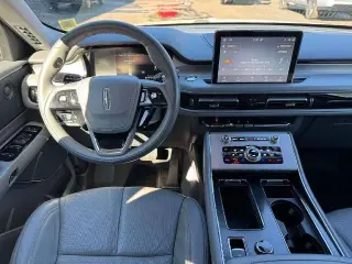 Lincoln Aviator 2020 con tracción en las cuatro ruedas y Reserve, SUV de 4 puertas