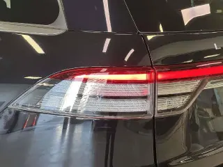 Lincoln Aviator 2023 AWD Reserve 4dr SUV