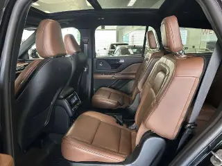 Lincoln Aviator 2023 AWD Reserve 4dr SUV