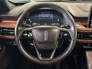 Lincoln Aviator 2023 AWD Reserve 4dr SUV