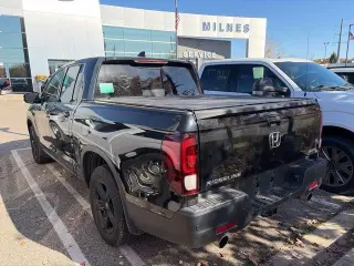 Honda Ridgeline 2022 AWD Black Edition 4dr Crew Cab 5.3 ft. SB