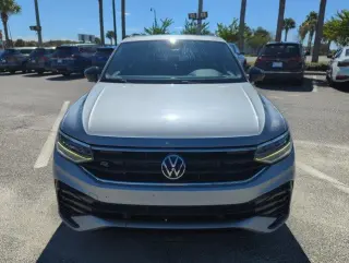 Volkswagen Tiguan 2023 SE R-Line Black 4dr SUV