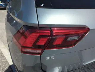 Volkswagen Tiguan 2023 SE R-Line Black 4dr SUV