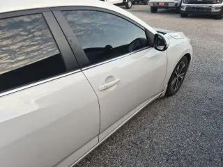 Nissan Sentra 2023 SV 4dr Sedán