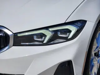BMW Serie 3 2025 330i 4dr Sedán