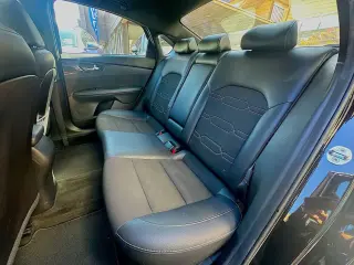 Kia Forte 2022 GT-Line Sedán 4 puertas