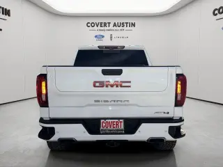 GMC Sierra 1500 Limited 2022 4x4 AT4 4dr Crew Cab 5.8 ft. SB