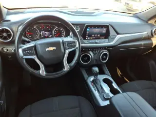 Chevrolet Blazer 2020 LT 4dr SUV con 2LT