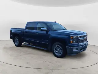 Chevrolet Silverado 1500 2015 4x4 LTZ 4dr Crew Cab 5.8 ft. SB