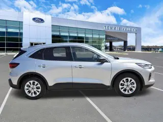 Ford Escape Hybrid 2023 Active 4dr SUV