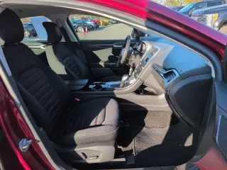 Ford Fusion 2015 SE 4dr Sedan