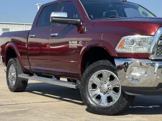 Ram 2500 2017 4x4 Laramie 4dr Crew Cab 6.3 ft. SB Pickup