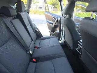 Toyota RAV4 2020 AWD XLE 4dr SUV