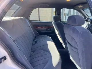 Mercury Grand Marquis 2000 GS 4dr Sedán