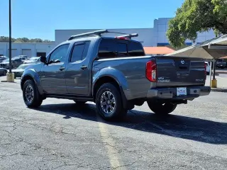 Nissan Frontier 2019 4x4 PRO-4X 4dr Crew Cab 5 ft. SB 6M