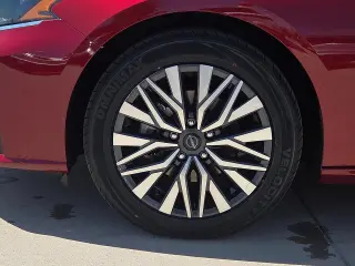 Nissan Altima 2025 2.5 SV 4dr Sedán