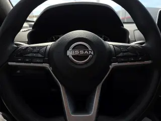 Nissan Altima 2025 2.5 SV 4dr Sedán