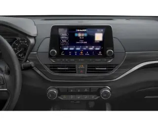 Nissan Altima 2025 2.5 SV 4dr Sedán