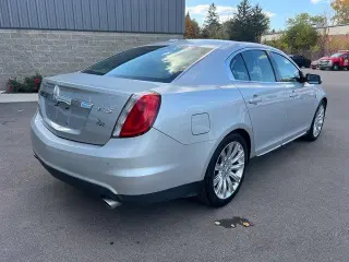 Lincoln MKS 2012 4dr Sedán
