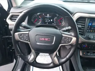 GMC Acadia 2020 4x4 Denali SUV de 4 puertas