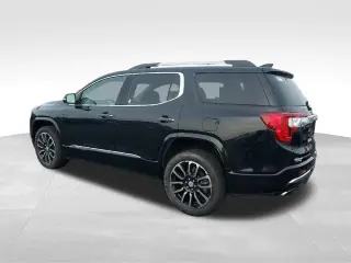 GMC Acadia 2020 4x4 Denali SUV de 4 puertas