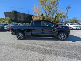 Chevrolet Silverado 1500 2021 4x4 RST 4dr Crew Cab 5.8 ft. SB