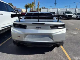 Chevrolet Camaro 2017 SS 2dr Coupe w/2SS