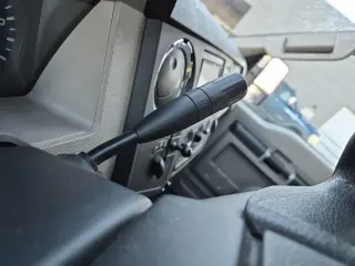Ford F-250 Super Duty 2010 4x4 XLT 4dr Cab con Cabina de 6.8 pies de largo Pickup