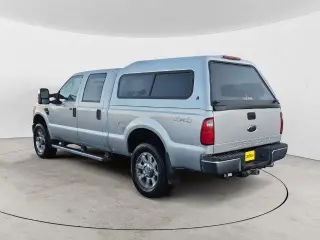 Ford F-250 Super Duty 2010 4x4 XLT 4dr Cab con Cabina de 6.8 pies de largo Pickup