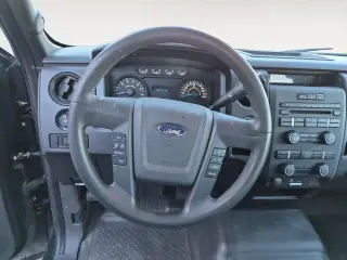 Ford F-150 2013 4x4 XL 4dr SuperCrew Styleside 5.5 ft. SB