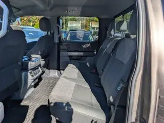 Ford F-150 2023 4x4 XLT 4dr SuperCrew con cabina de 5.5 pies de largo, SuperCrew