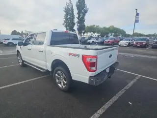 Ford F-150 2023 4x4 Lariat 4dr SuperCrew 5.5 ft. SB