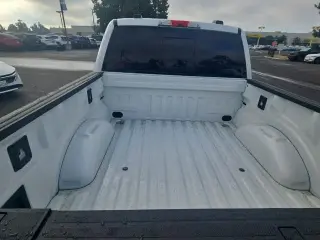 Ford F-150 2023 4x4 Lariat 4dr SuperCrew 5.5 ft. SB