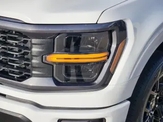 Ford F-150 2025 4x2 STX 4dr SuperCrew 5.5 ft. SB