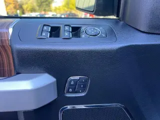 Ford F-150 2017 4x4 Lariat 4dr SuperCrew 5.5 ft. SB