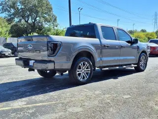 Ford F-150 2022 4x2 XL 4dr SuperCrew 5.5 ft. SB