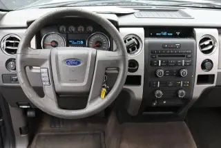Ford F-150 2010 4x2 XLT 4dr SuperCrew Styleside 5.5 ft. SB