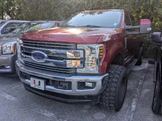 Ford F-250 Super Duty 2019 4x4 Lariat 4dr Crew Cab 6.8 ft. SB Pickup