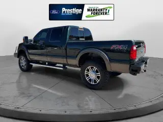 Ford F-250 Super Duty 2015 4x4 Lariat 4dr Crew Cab 6.8 ft. SB Pickup