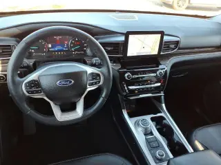 Ford Explorer 2024 AWD Limited 4dr SUV