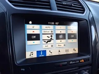 Ford Explorer 2018 AWD XLT 4dr SUV