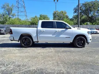 Ram 1500 2022 4x4 Lone Star 4dr Crew Cab 5.6 ft. SB Pickup