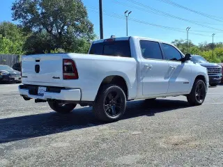 Ram 1500 2022 4x4 Lone Star 4dr Crew Cab 5.6 ft. SB Pickup