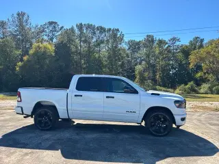 Ram 1500 2024 4x2 Big Horn 4dr Crew Cab 5.6 ft. SB Pickup