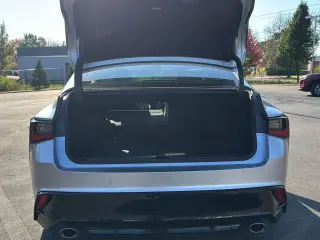 2023 Lexus IS