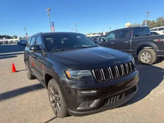 Jeep Grand Cherokee 2019 4x4 Overland 4 puertas SUV
